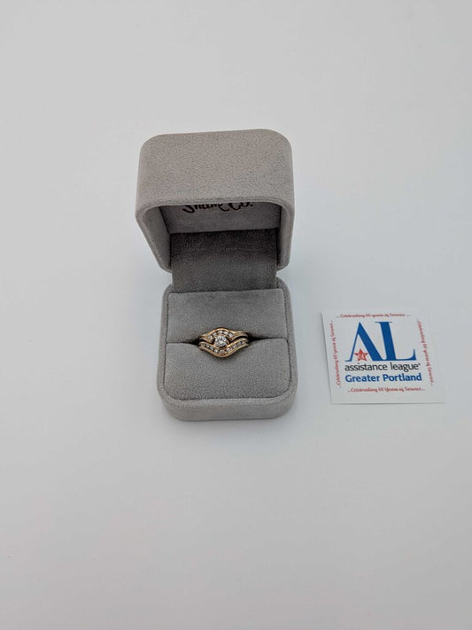 Wedding set in 14K Yellow Gold with Round Diamonds, Size 5 - appraisal available
